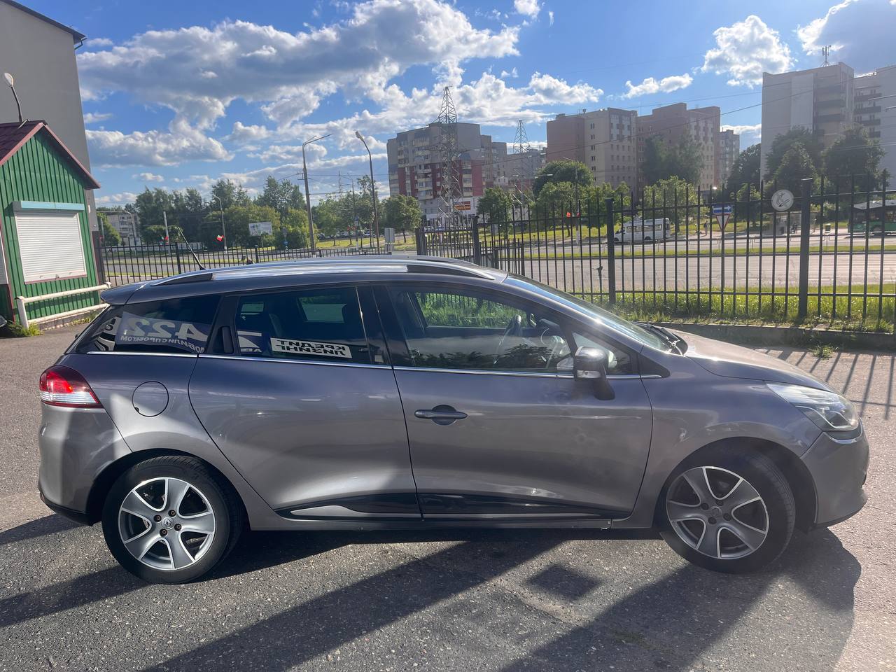 Авто с пробегом renault clio 2015 — фото 4