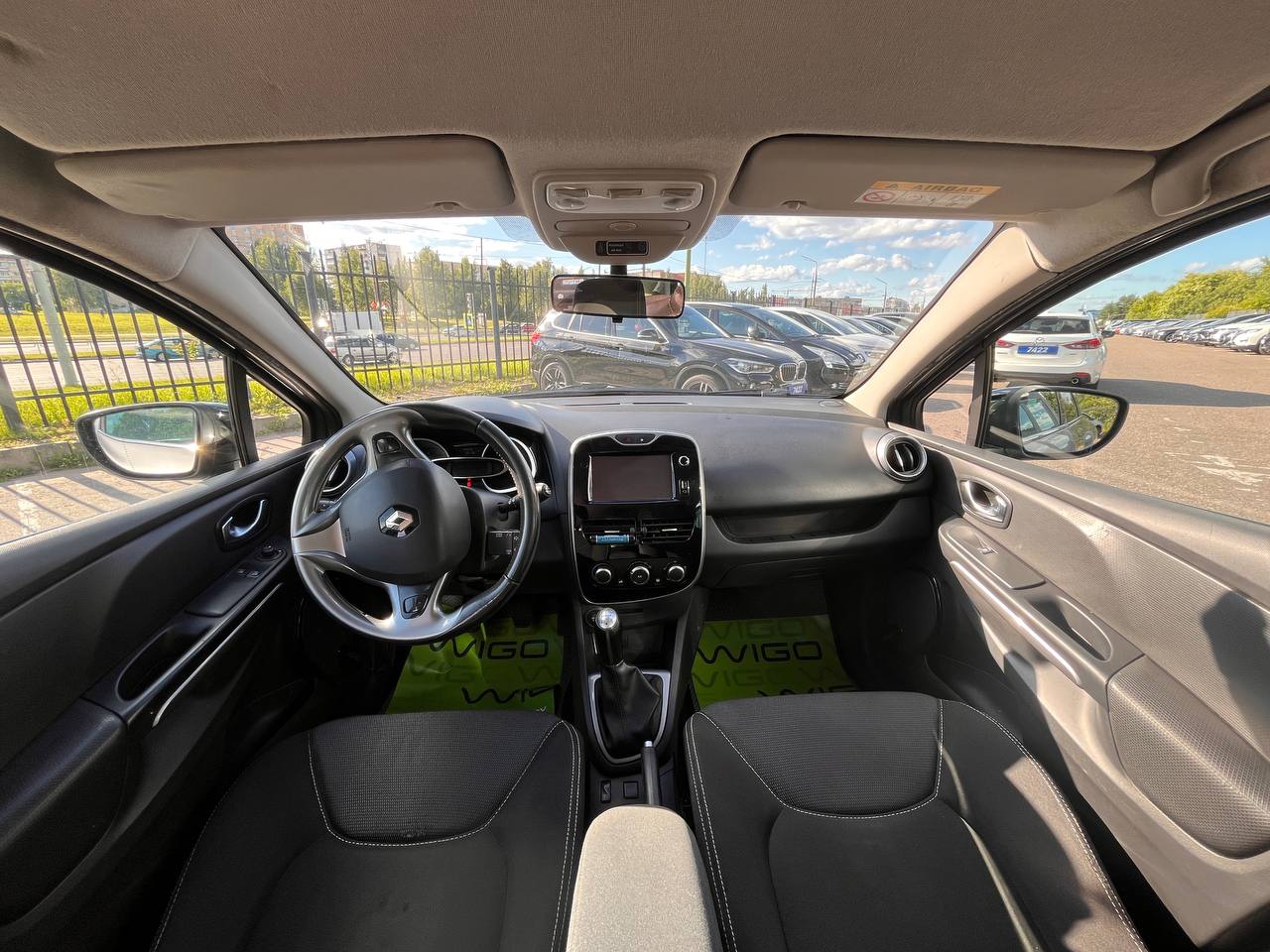 Авто с пробегом renault clio 2015 — фото 10