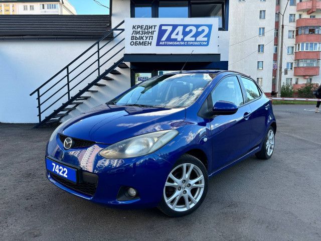 Фото mazda 2 1