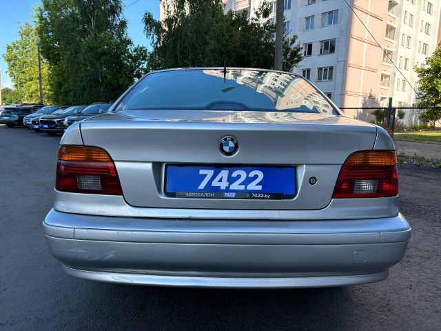 Фото bmw 5 серия 6