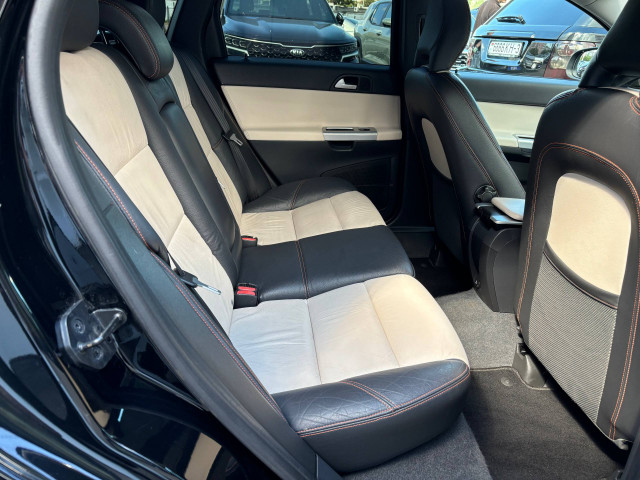 Фото volvo v50 18
