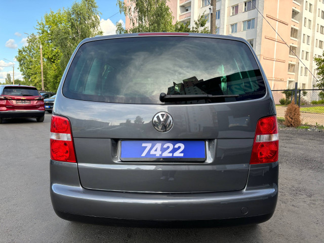 Фото volkswagen touran 6