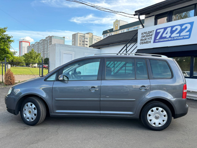 Фото volkswagen touran 8