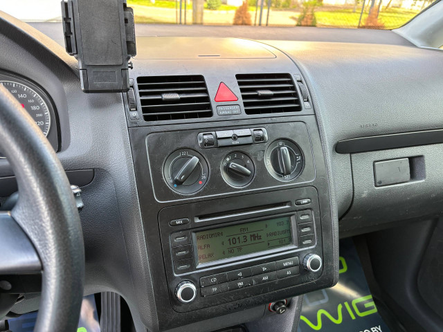 Фото volkswagen touran 12