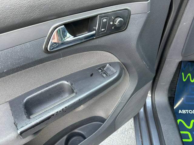 Фото volkswagen touran 15