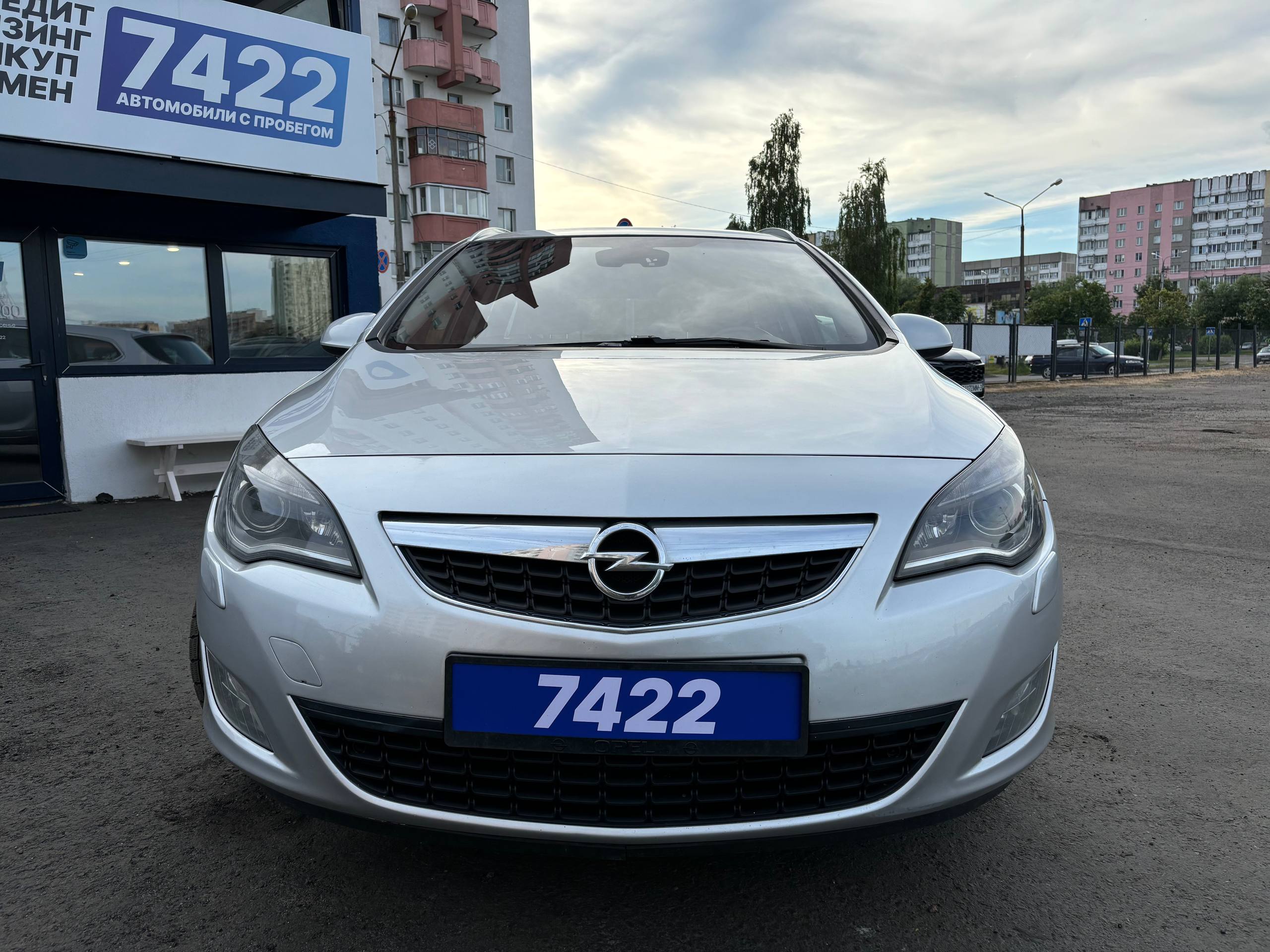 Авто с пробегом opel astra 2011 — фото 2