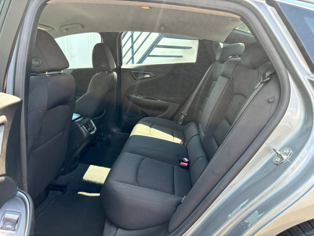 Фото chevrolet malibu 16