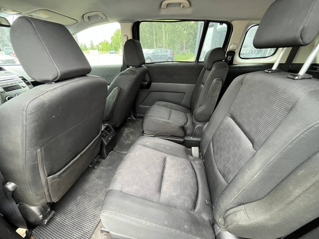 Фото mazda 5 10