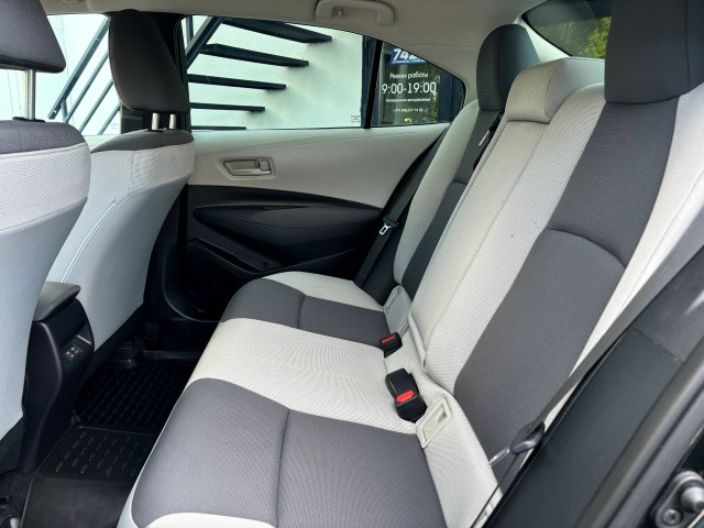 Фото toyota corolla 15