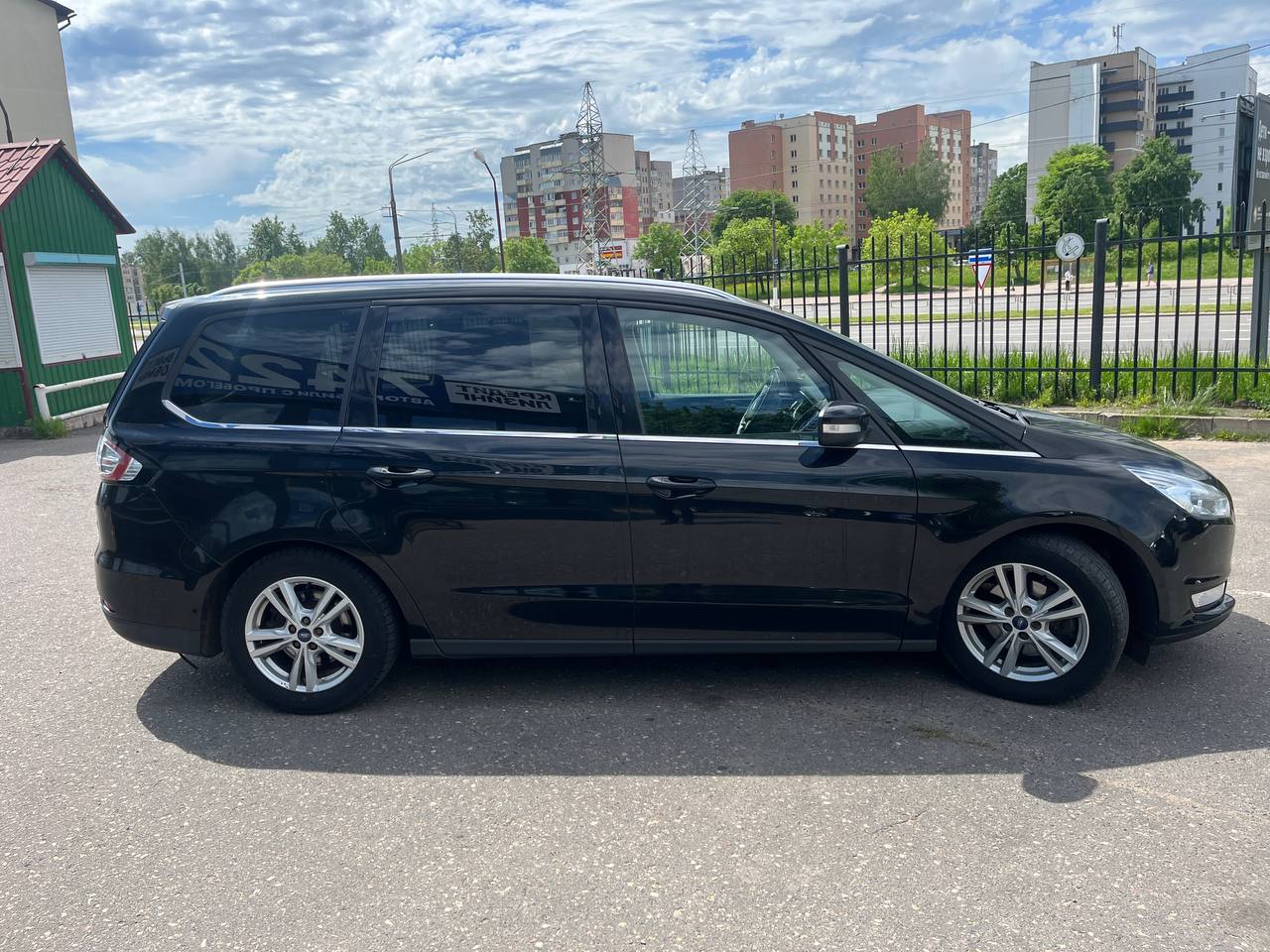 Авто с пробегом ford galaxy 2015 — фото 3