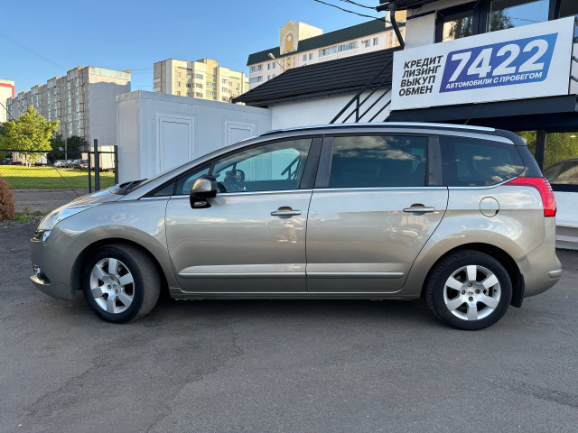 Фото peugeot 5008 8