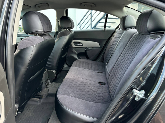 Фото chevrolet cruze 16