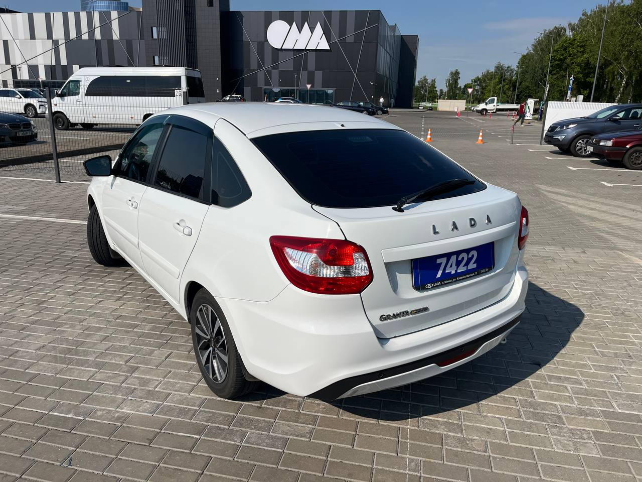 Авто с пробегом lada (ВАЗ) granta 2019 — фото 7