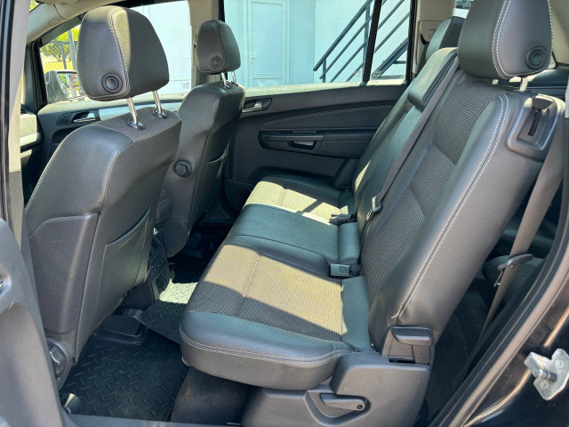 Фото opel zafira 16