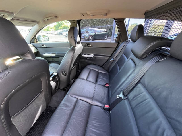 Фото volvo v50 10