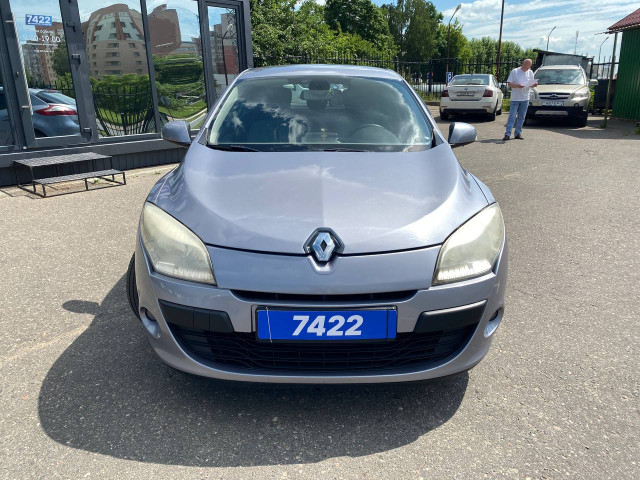 Фото renault megane 4