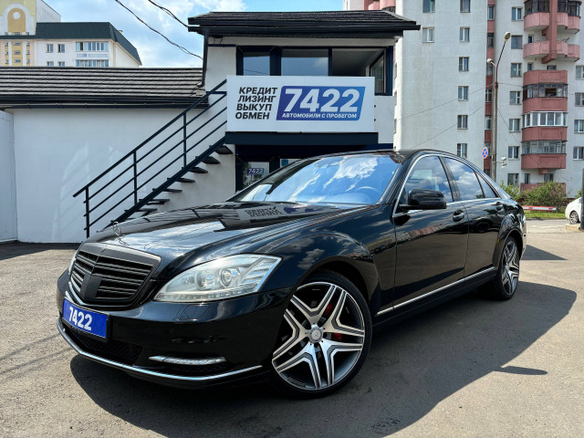 Фото mercedes-benz s-класс 1