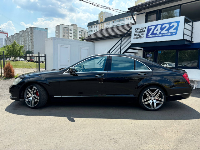 Фото mercedes-benz s-класс 8