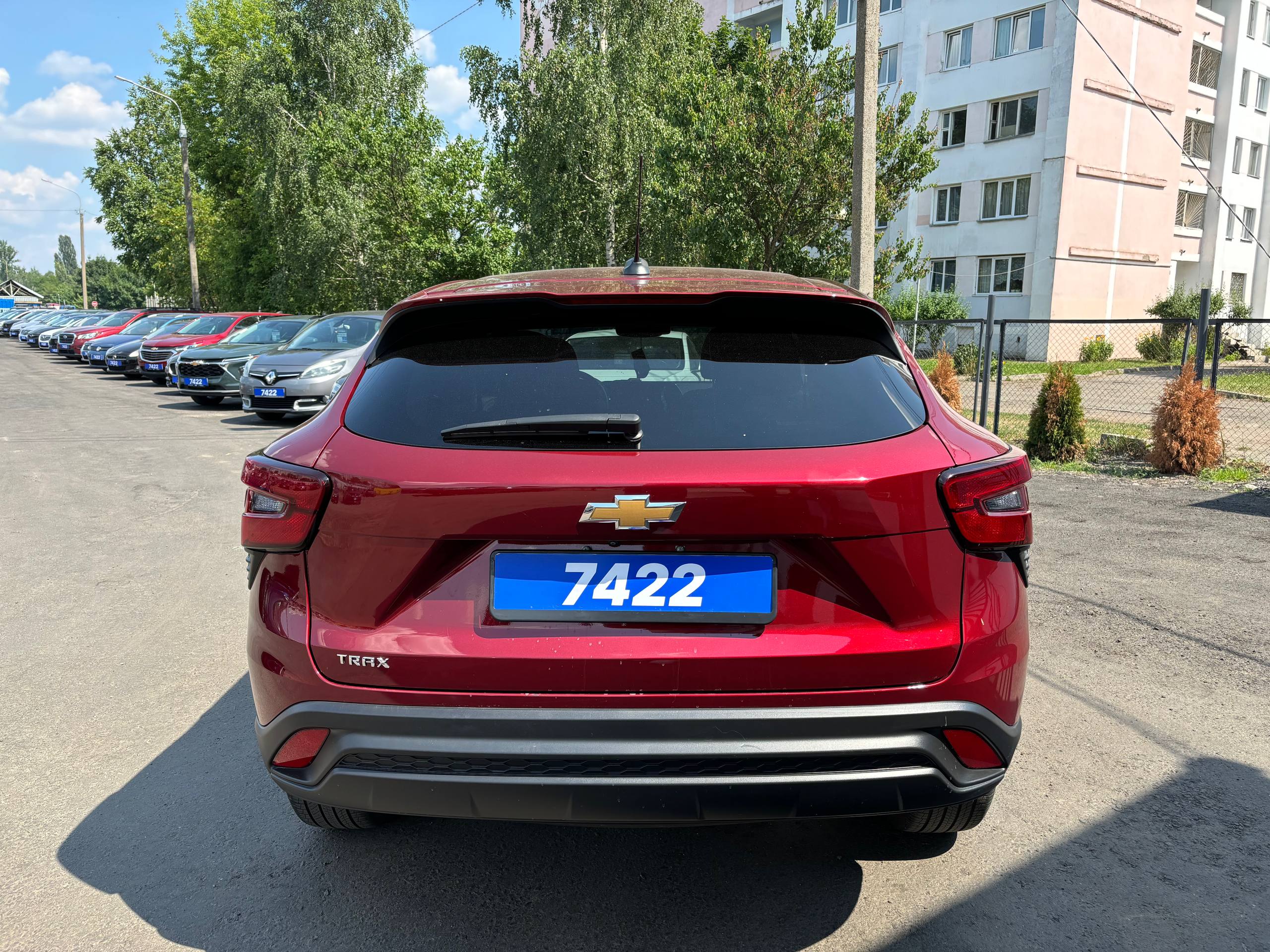 Авто с пробегом chevrolet Trax 2023 — фото 5