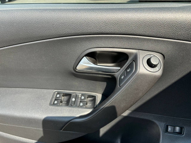Фото volkswagen polo sedan 15
