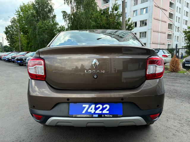 Фото renault Logan Stepway 6