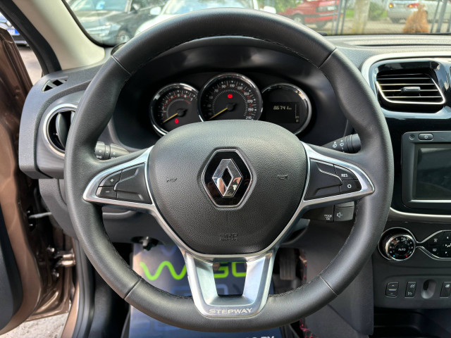 Фото renault Logan Stepway 10