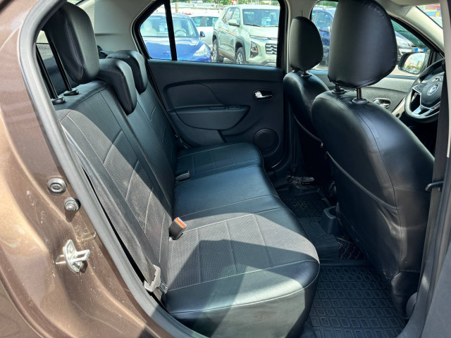 Фото renault Logan Stepway 18
