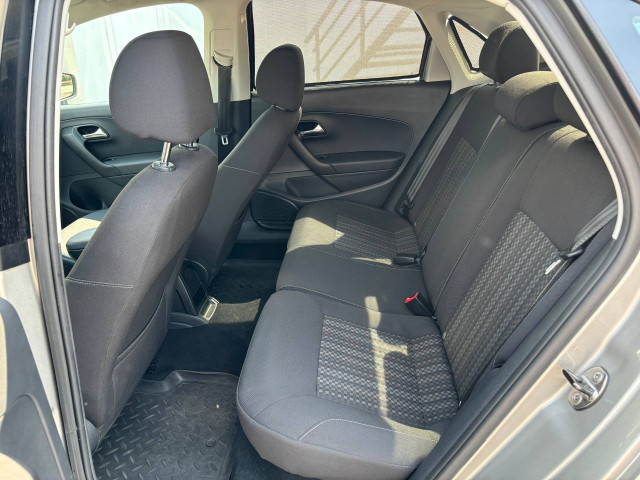 Фото volkswagen polo sedan 16