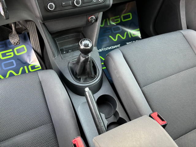 Фото volkswagen touran 13