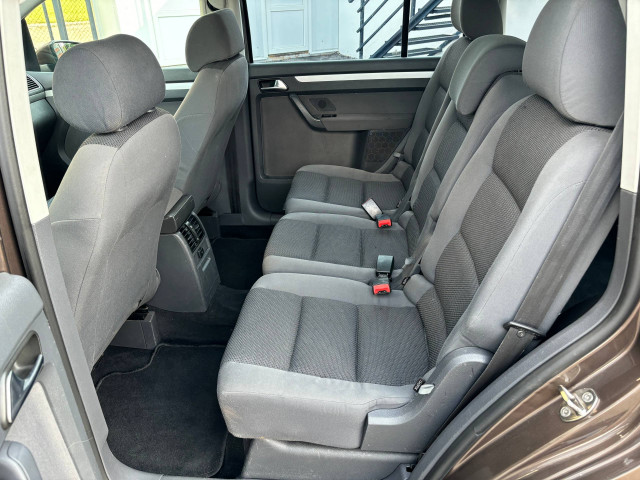 Фото volkswagen touran 16