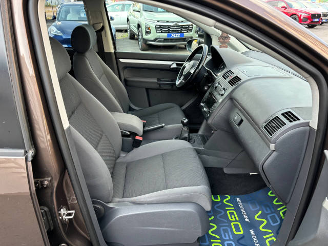 Фото volkswagen touran 19