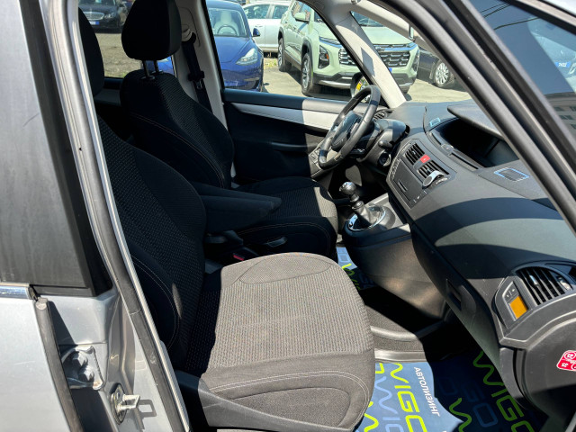 Фото citroen C4 Grand Picasso 19