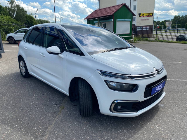 Фото citroen c4 picasso 2