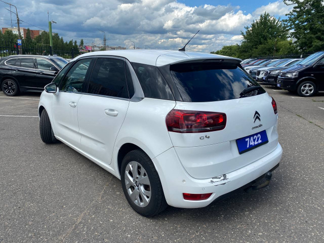 Фото citroen c4 picasso 8