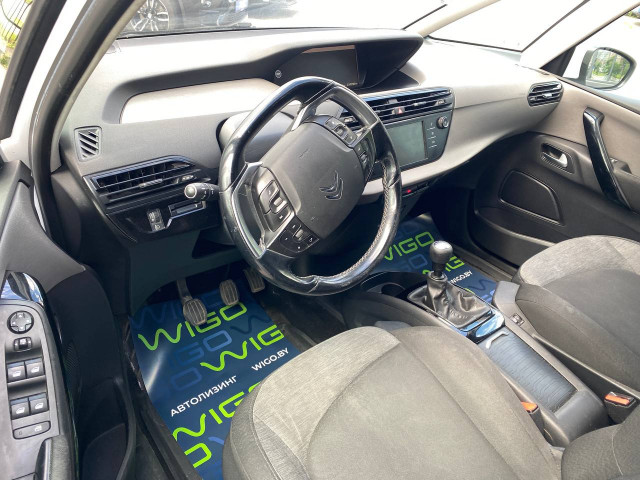Фото citroen c4 picasso 10