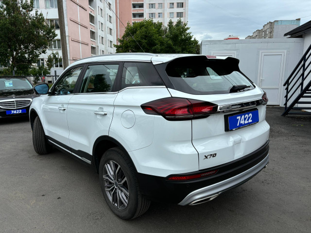 Фото Belgee X70 7