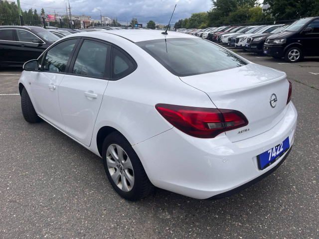 Фото opel astra 7