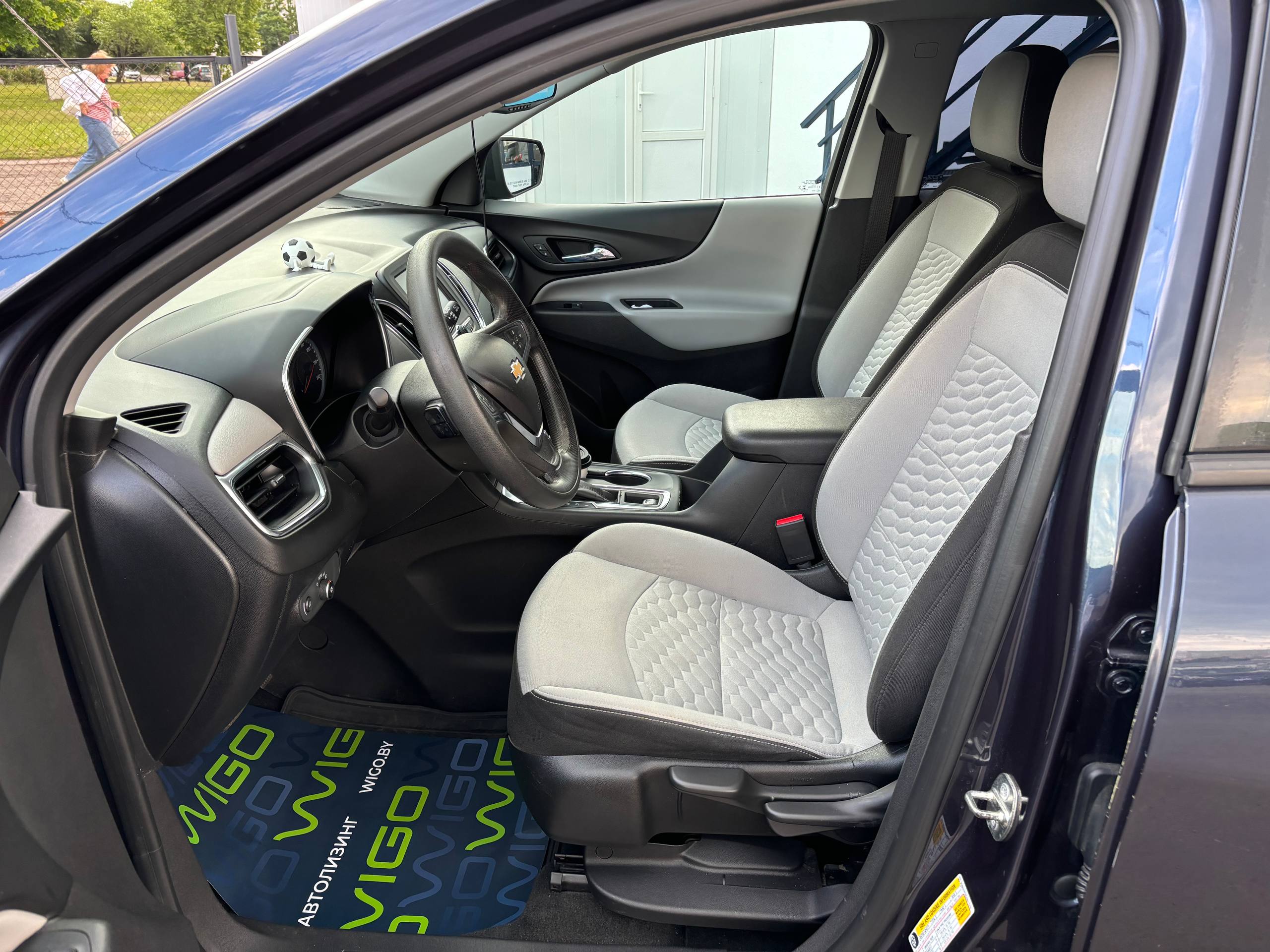 Авто с пробегом chevrolet equinox 2018 — фото 9