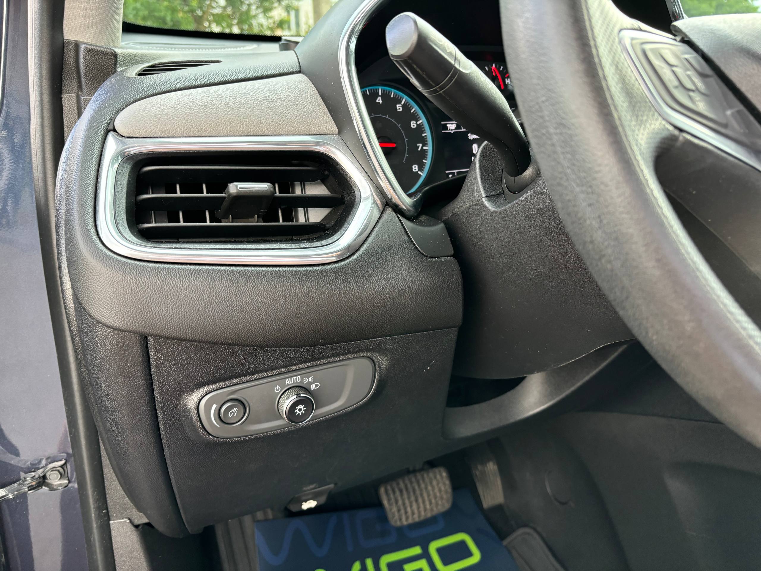 Авто с пробегом chevrolet equinox 2018 — фото 14