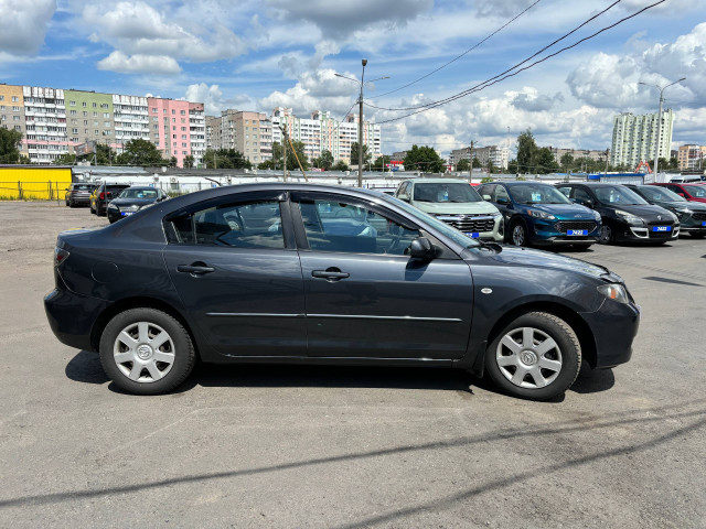 Фото mazda 3 4