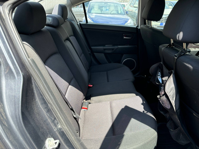 Фото mazda 3 18