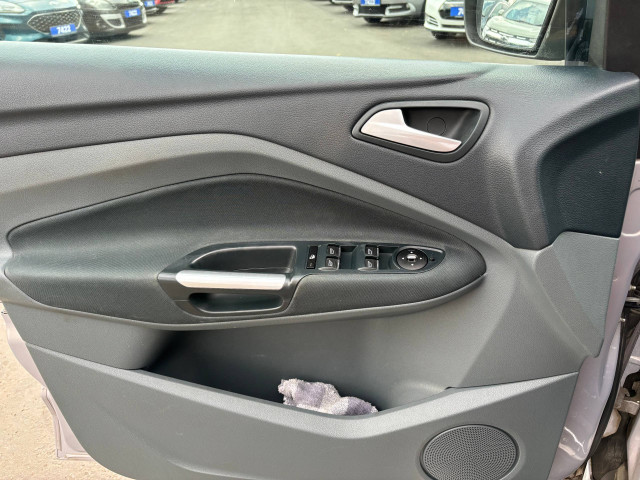 Фото ford c-max 15