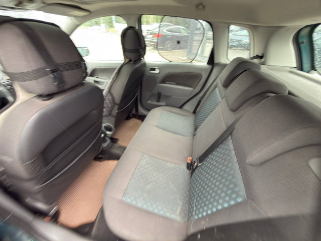 Фото ford fiesta 2