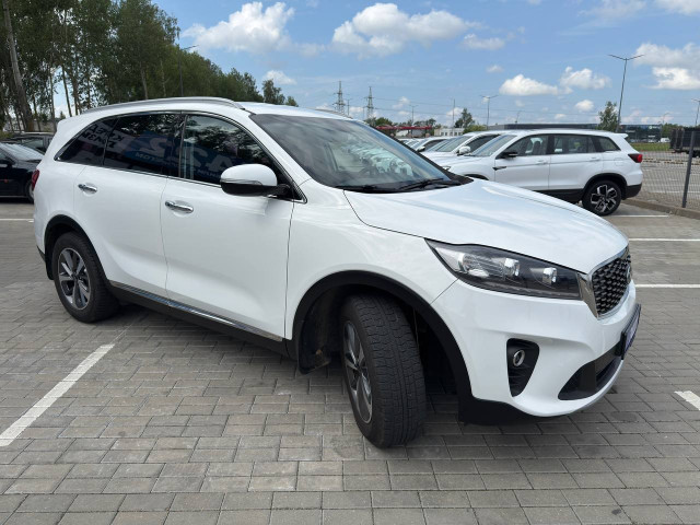 Фото kia sorento 2