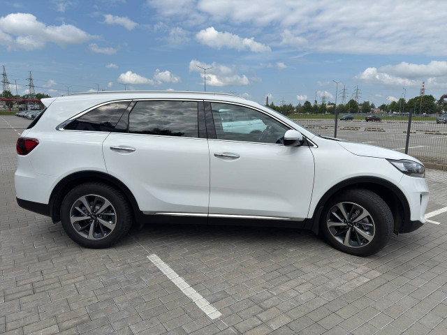 Фото kia sorento 5