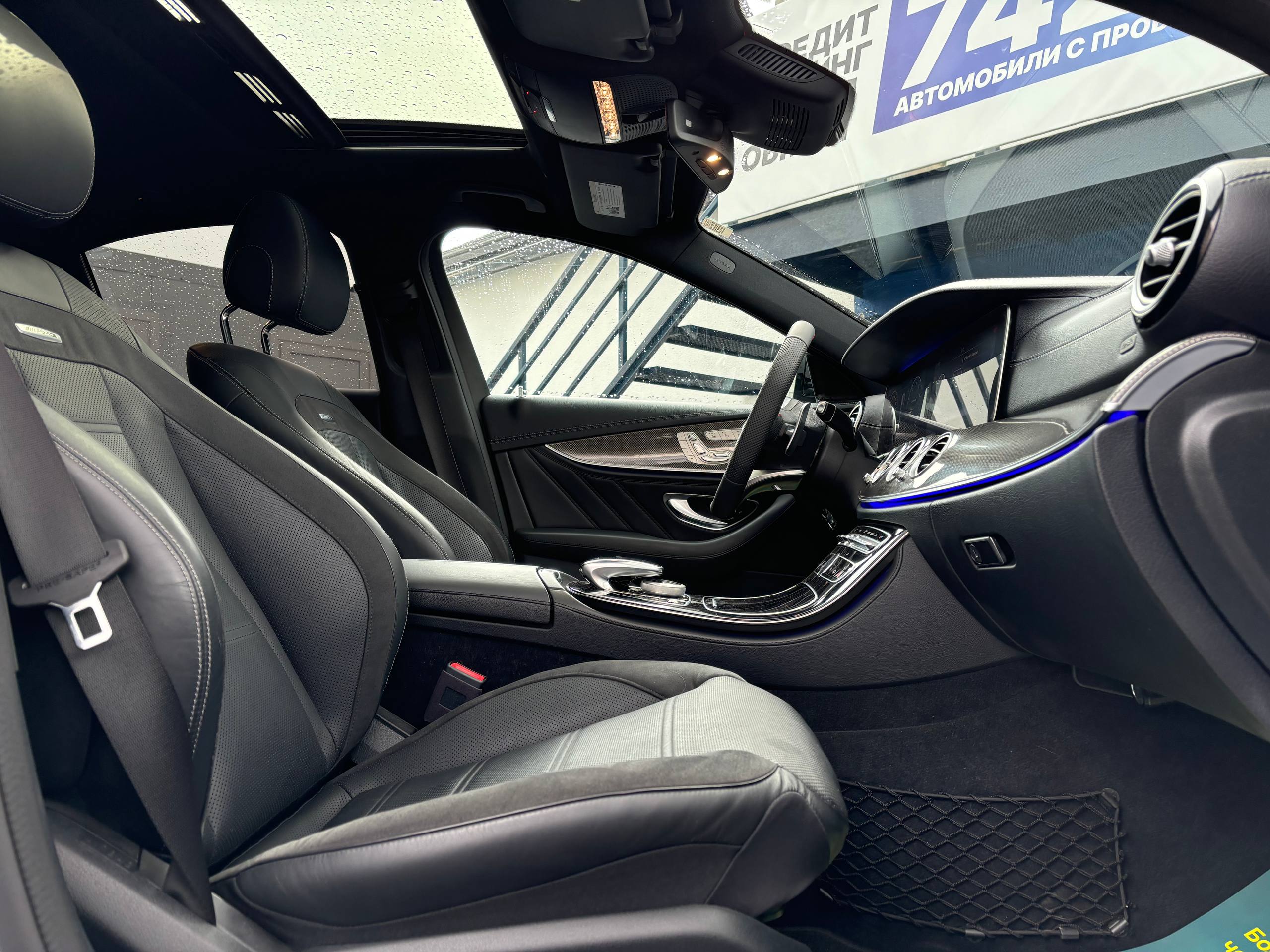 Авто с пробегом mercedes-benz e-Класс amg 2017 — фото 17