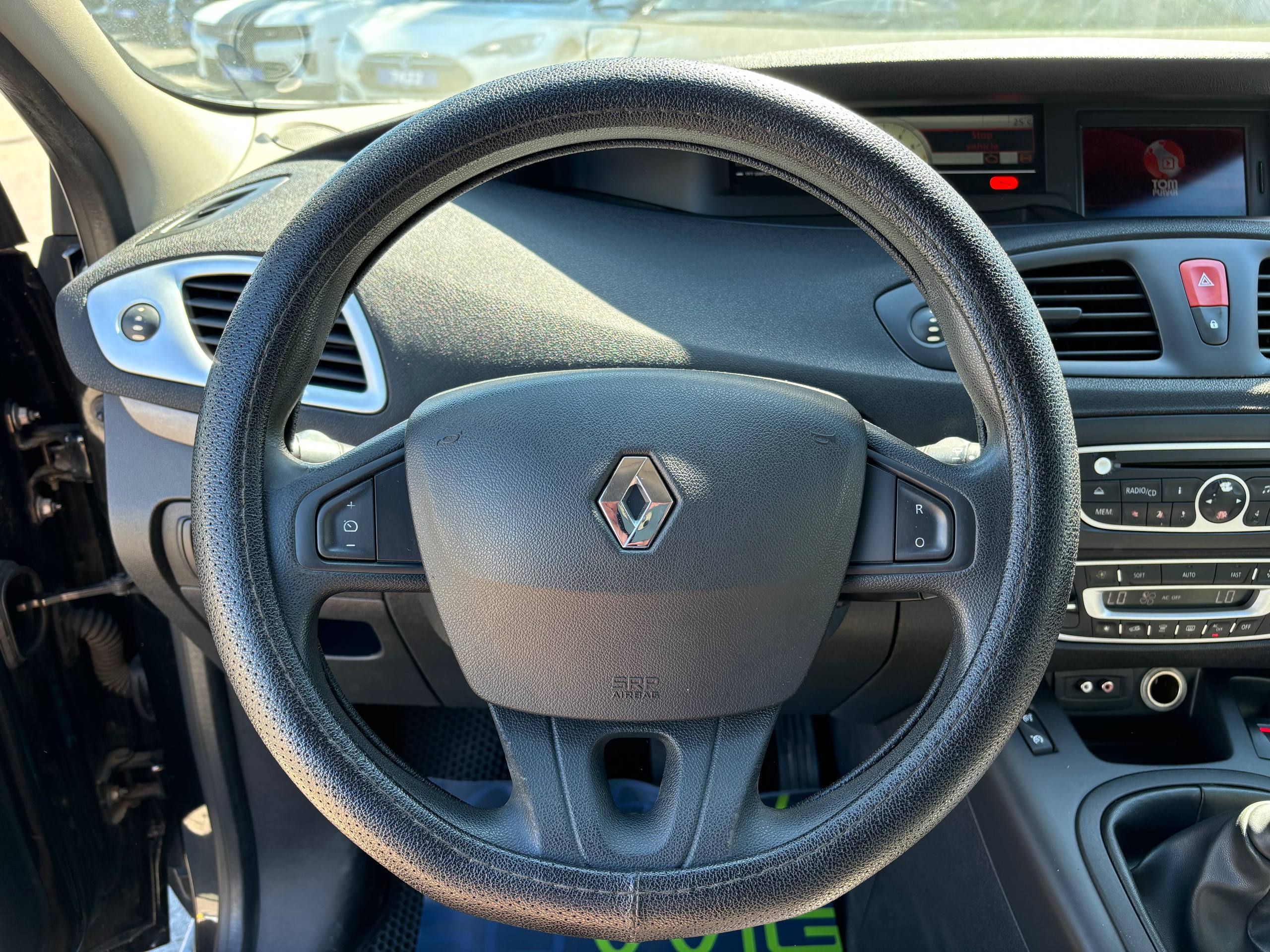 Авто с пробегом renault scenic 2010 — фото 10