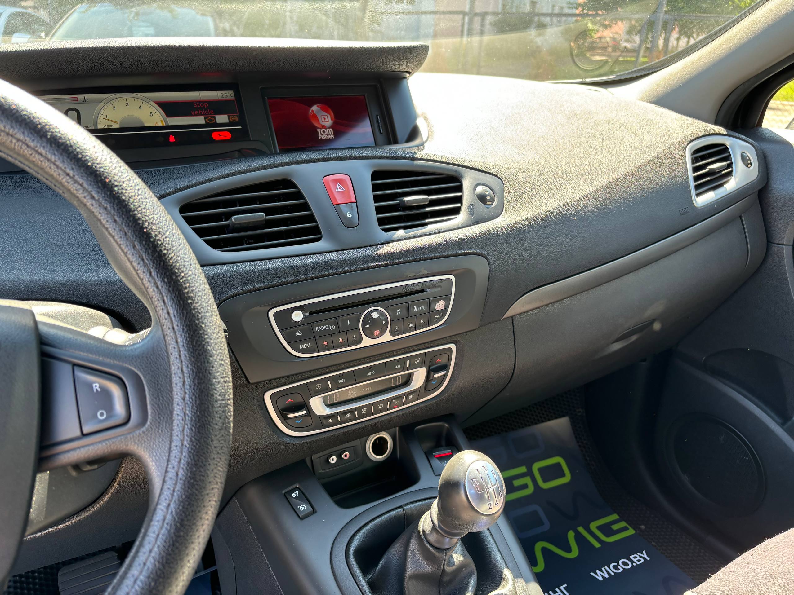 Авто с пробегом renault scenic 2010 — фото 13