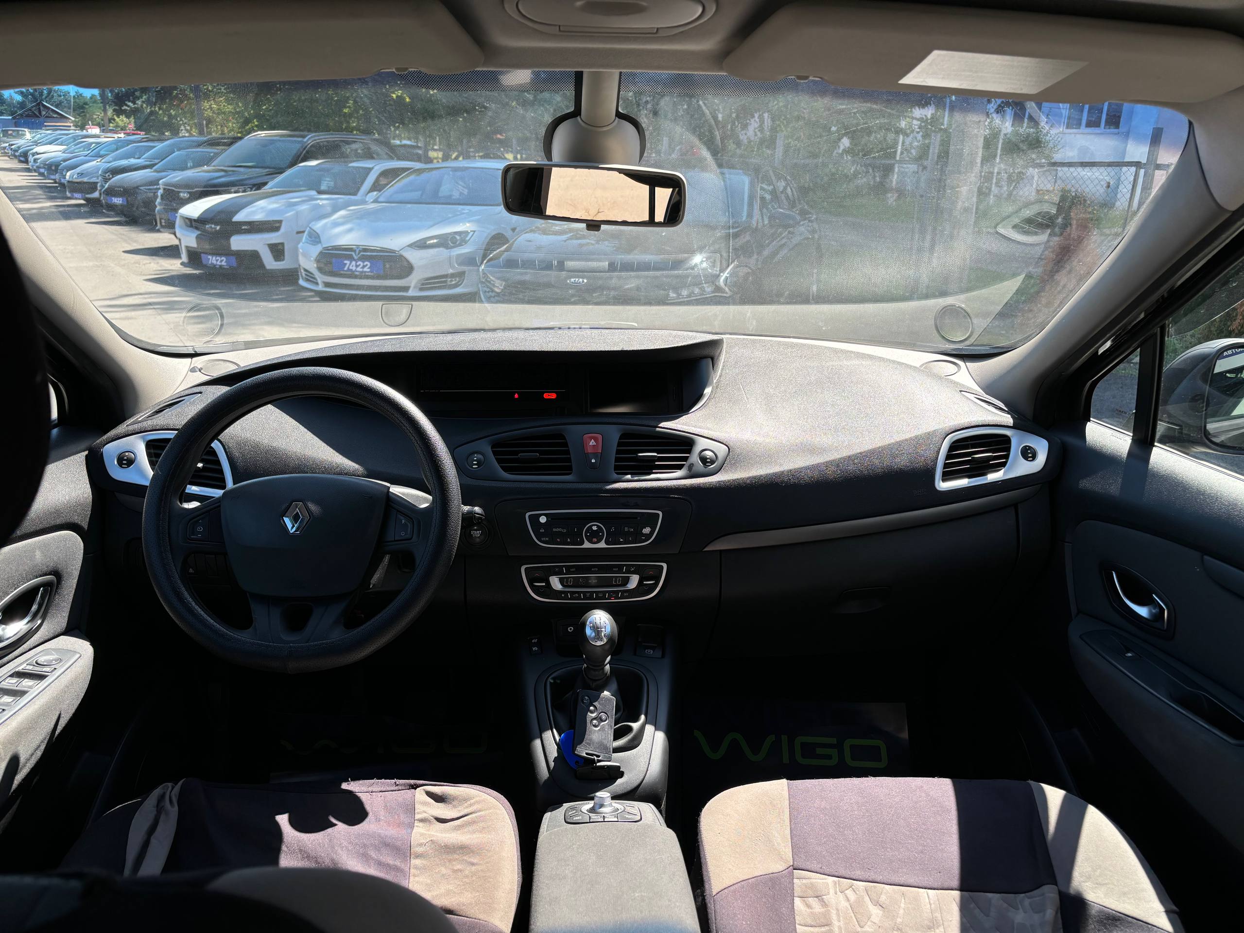 Авто с пробегом renault scenic 2010 — фото 17