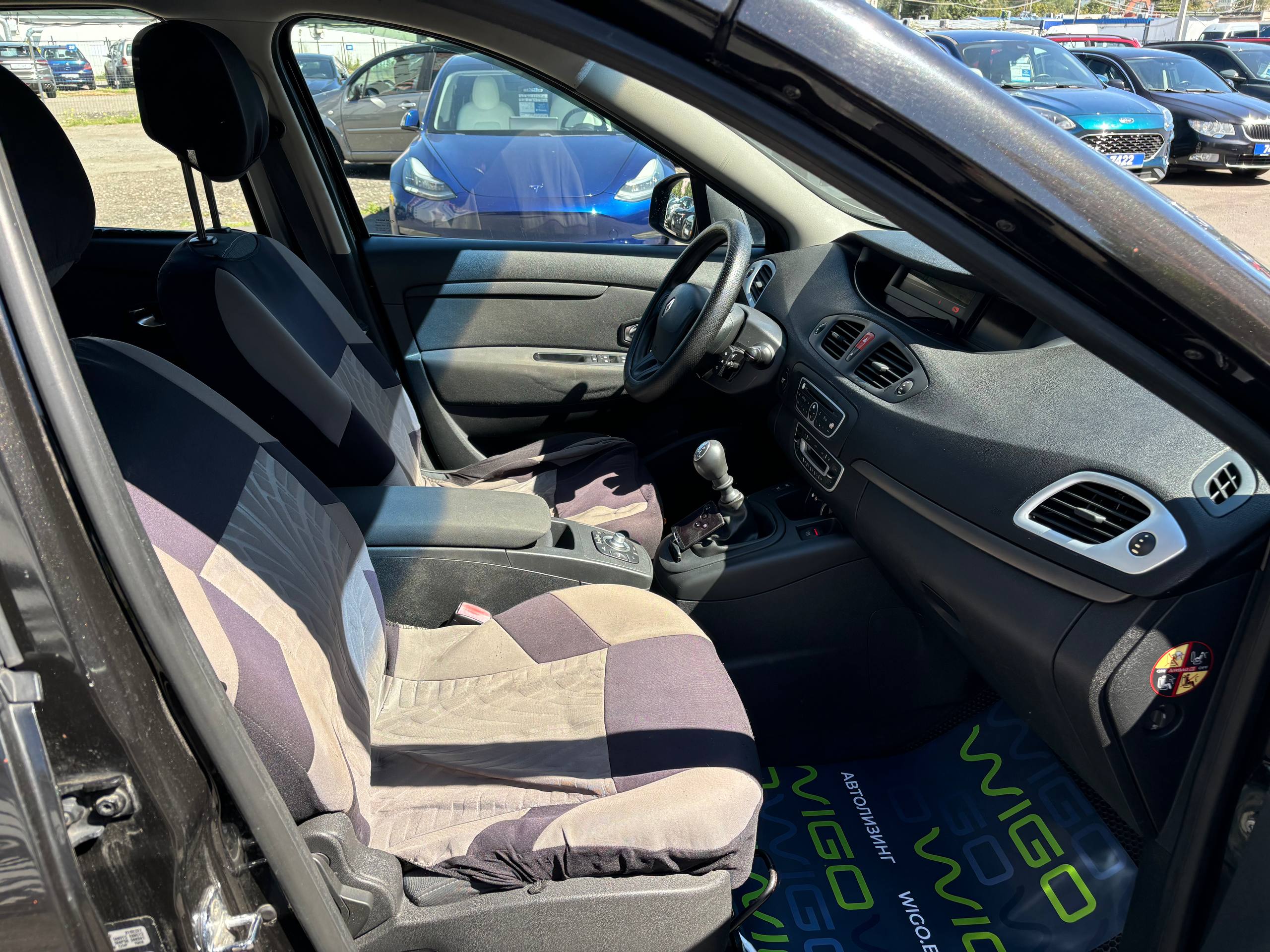Авто с пробегом renault scenic 2010 — фото 19
